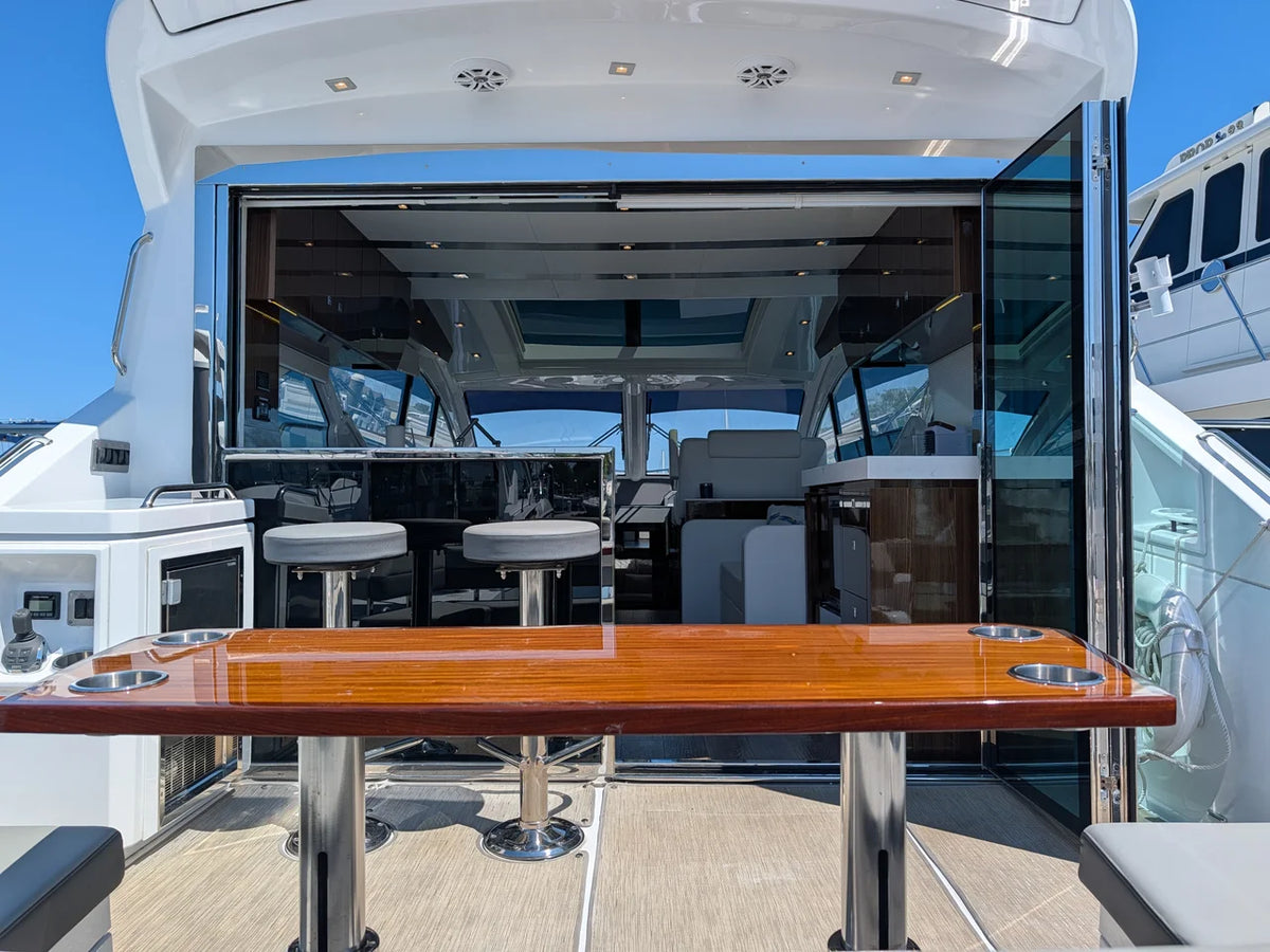 2022 Cruisers Yachts 54 Cantius 54.0 feet, Grasonville, Maryland #124