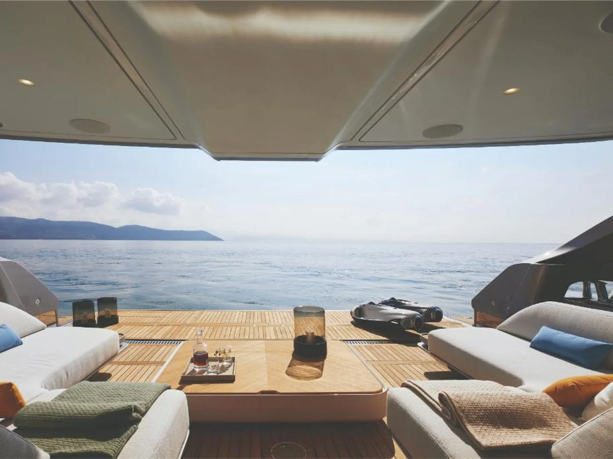 2026 Azimut Grande Trideck 125.0 feet, Inuvik, Northwest Territories #9