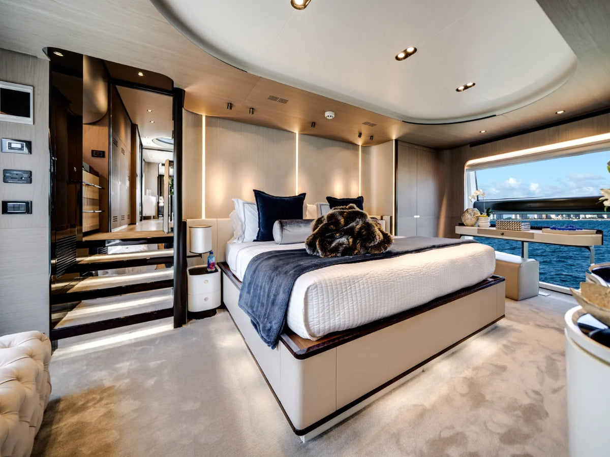 2020 Azimut GRANDE 27M 87.0 feet, Hollywood, Florida #44