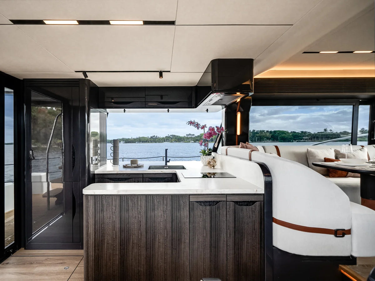 2027 Galeon 520 FLY 52.0 feet, Inuvik, Northwest Territories #125