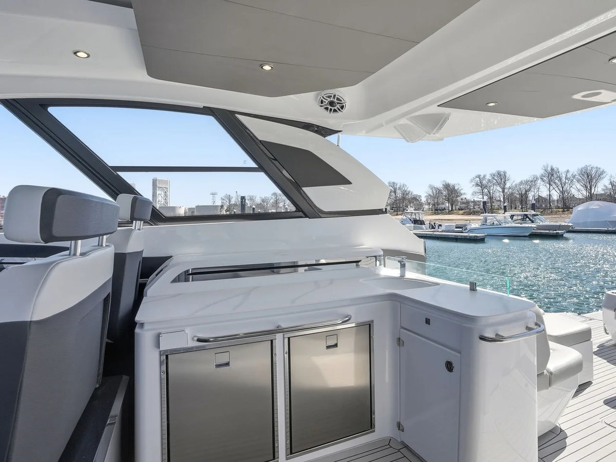 2026 Cruisers Yachts 50 GLS OB 50.0 feet, Quincy, MA #19