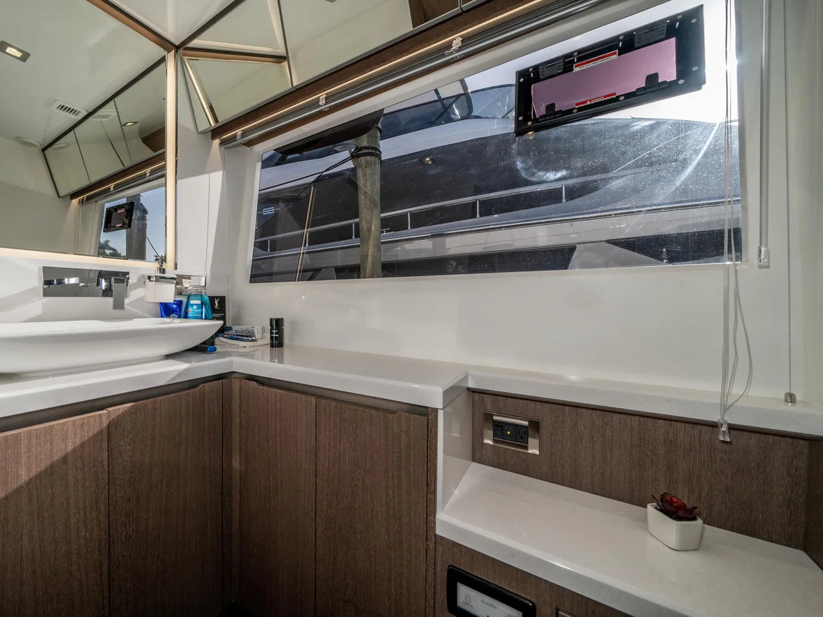 2019 Galeon 640 FLY 64.0 feet, Hollywood, Florida #8