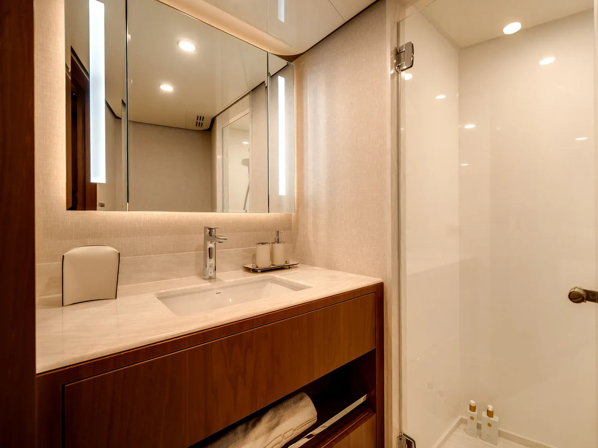 2026 Ocean Alexander 30R 98.0 feet, Hollywood, Florida #57