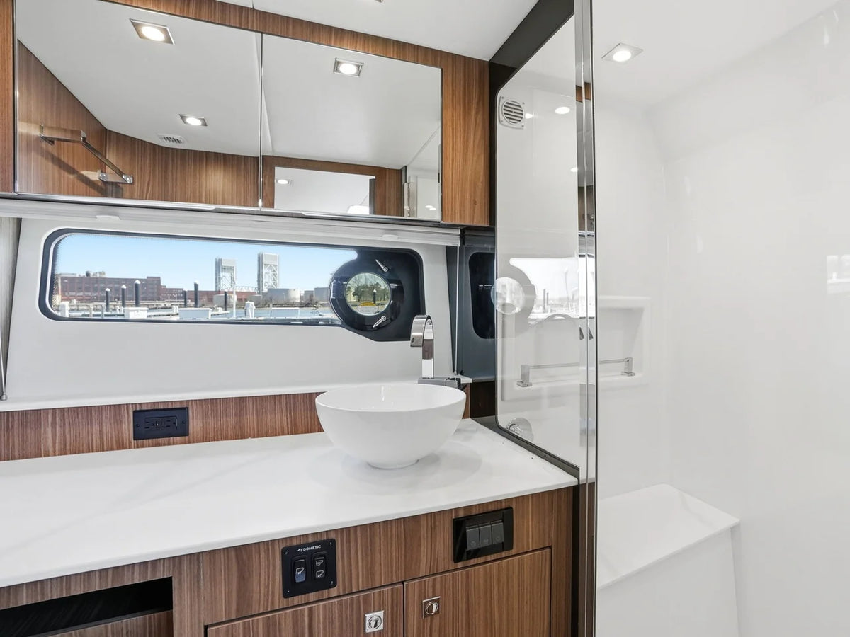 2026 Cruisers Yachts 50 GLS OB 50.0 feet, Quincy, MA #41