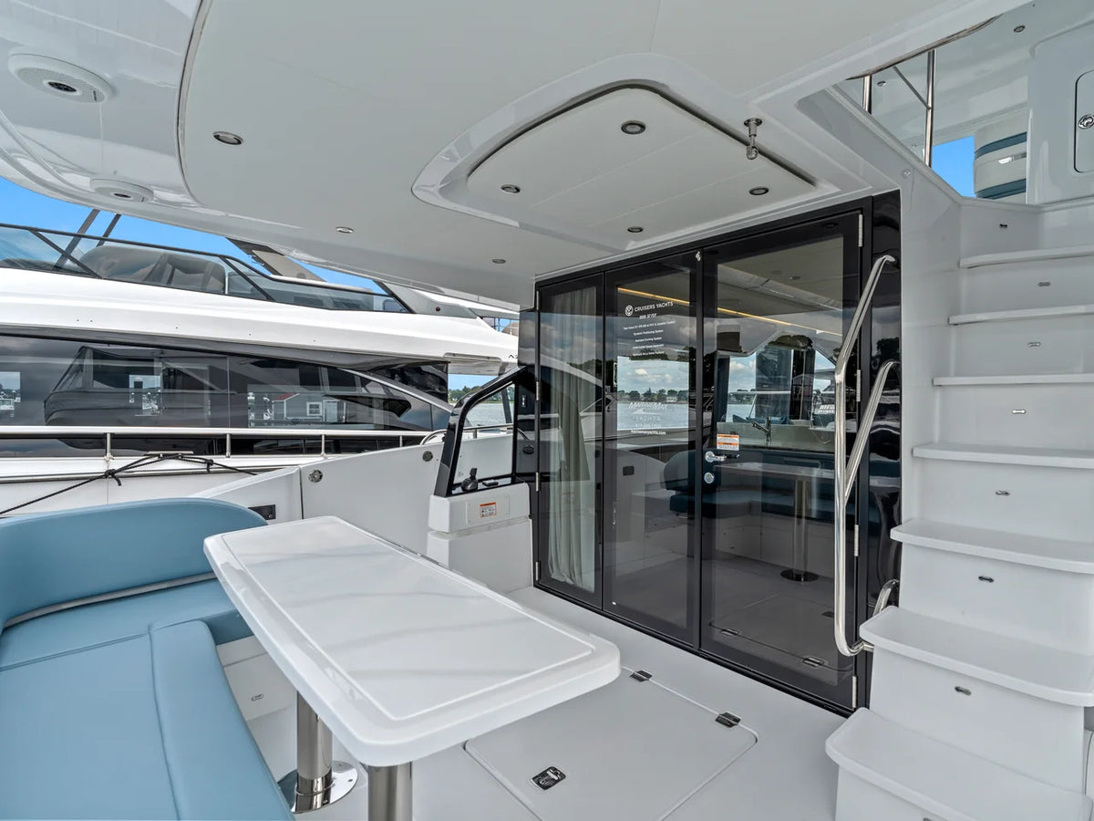 2026 Cruisers Yachts 57 FLY 57.0 feet, Quincy, MA #9