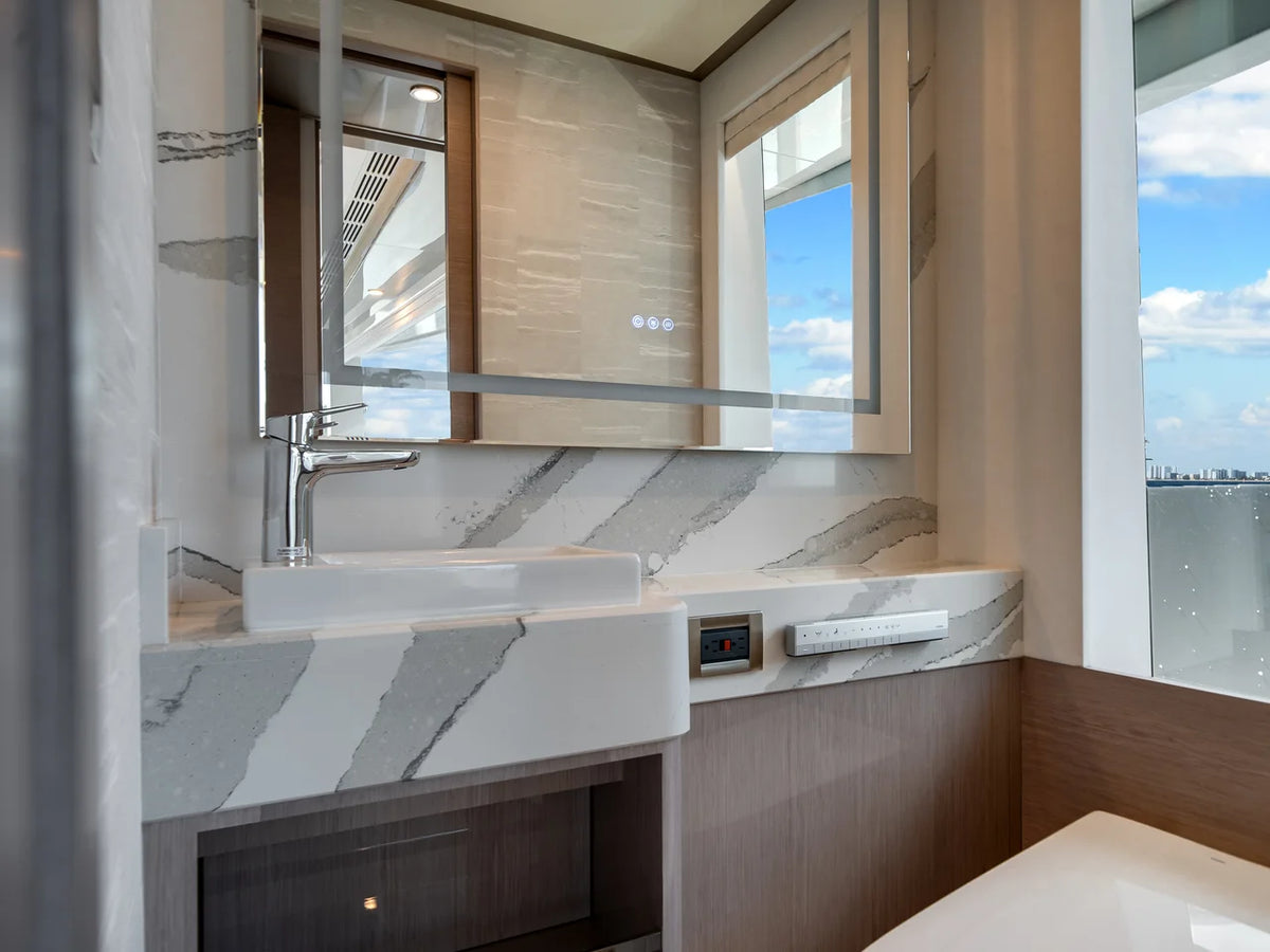 2026 Ocean Alexander 37L 120.0 feet, Hollywood, Florida #38