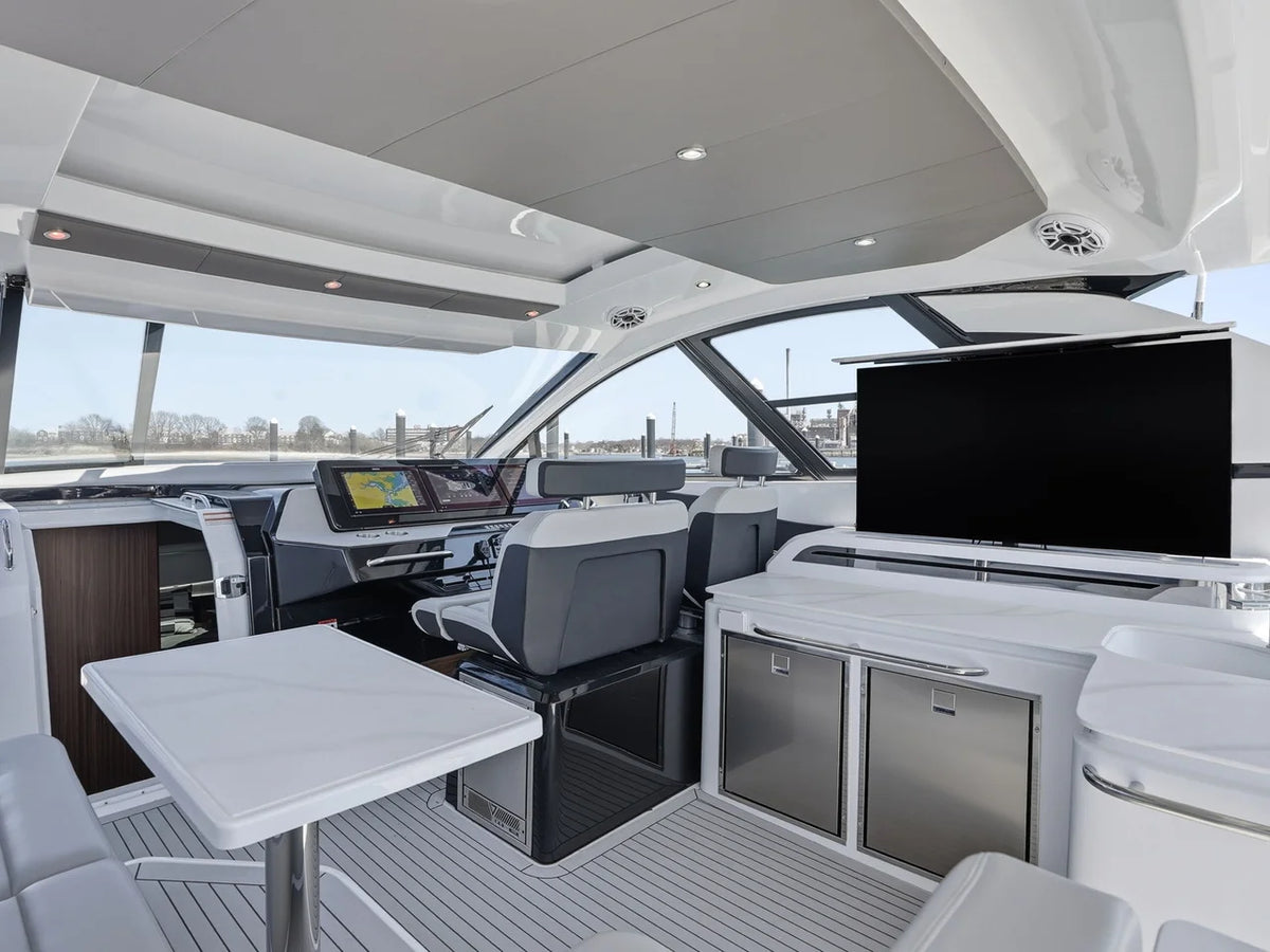 2026 Cruisers Yachts 50 GLS OB 50.0 feet, Quincy, MA #23
