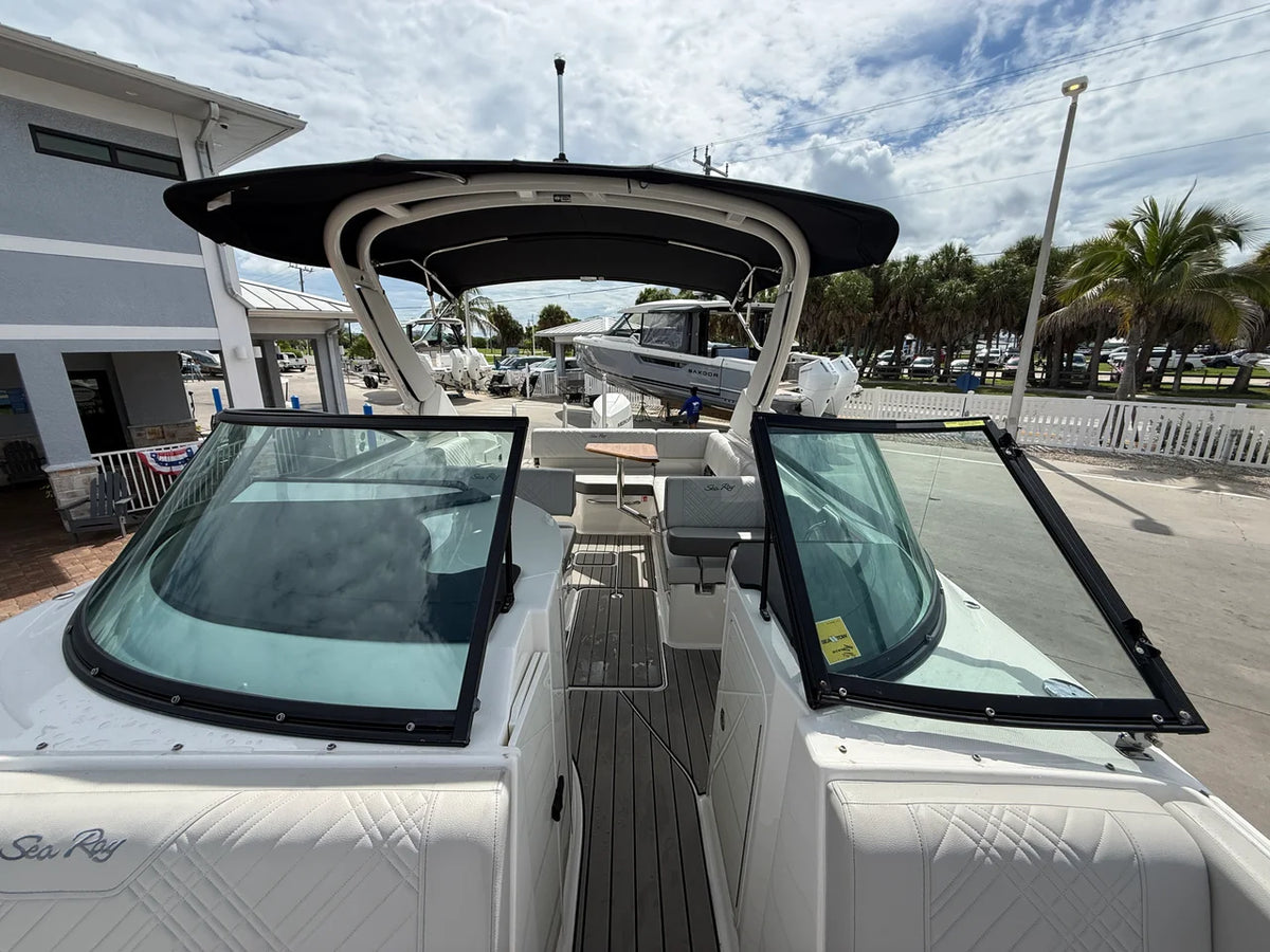 2025 Sea Ray SDX 270 Outboard 300.0 feet, Sarasota, Florida #19