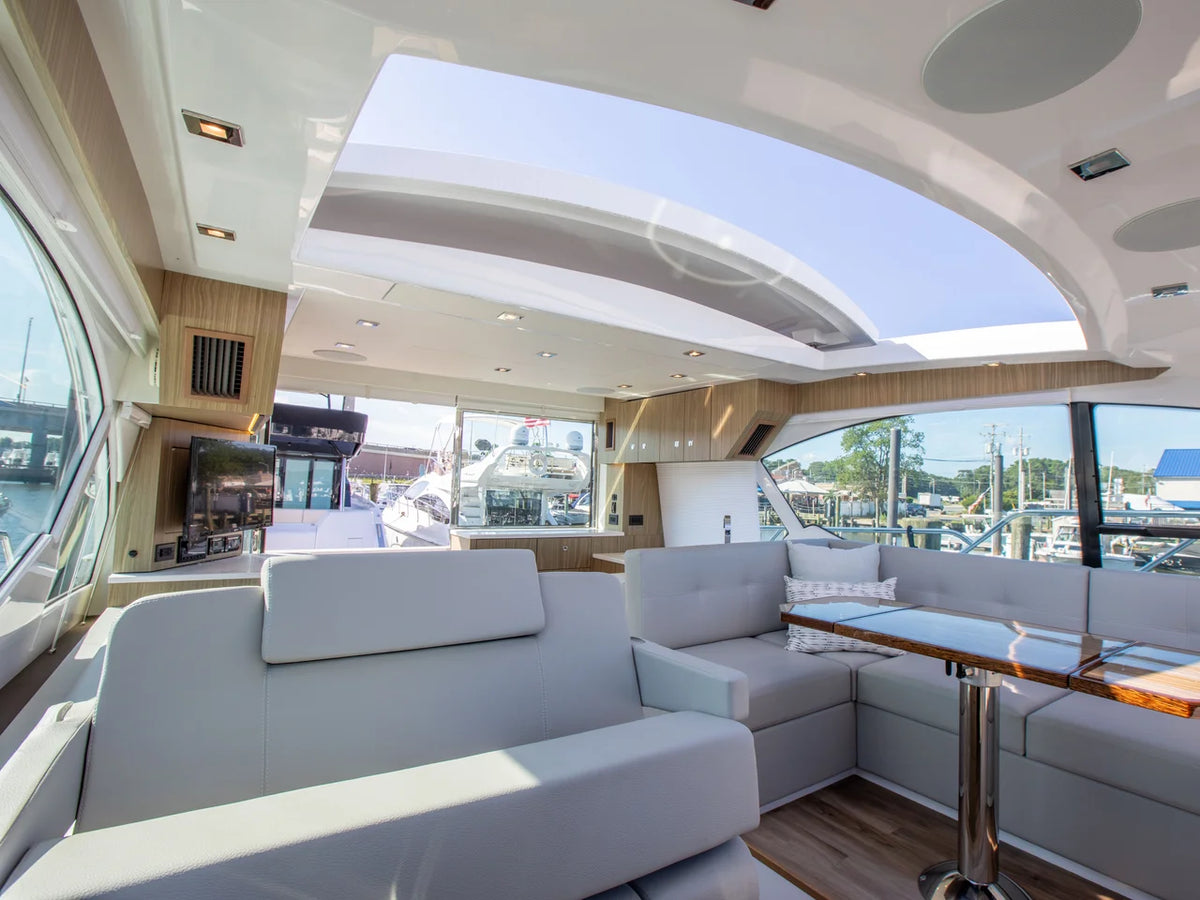 2024 Cruisers Yachts 50 Cantius 50.0 feet, Tarpon Springs, Florida #35
