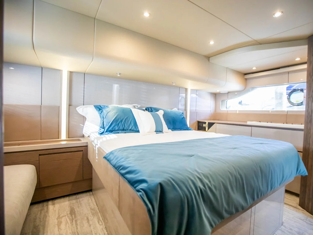 2027 Cruisers Yachts 50 FLY 50.0 feet, Tarpon Springs, Florida #42