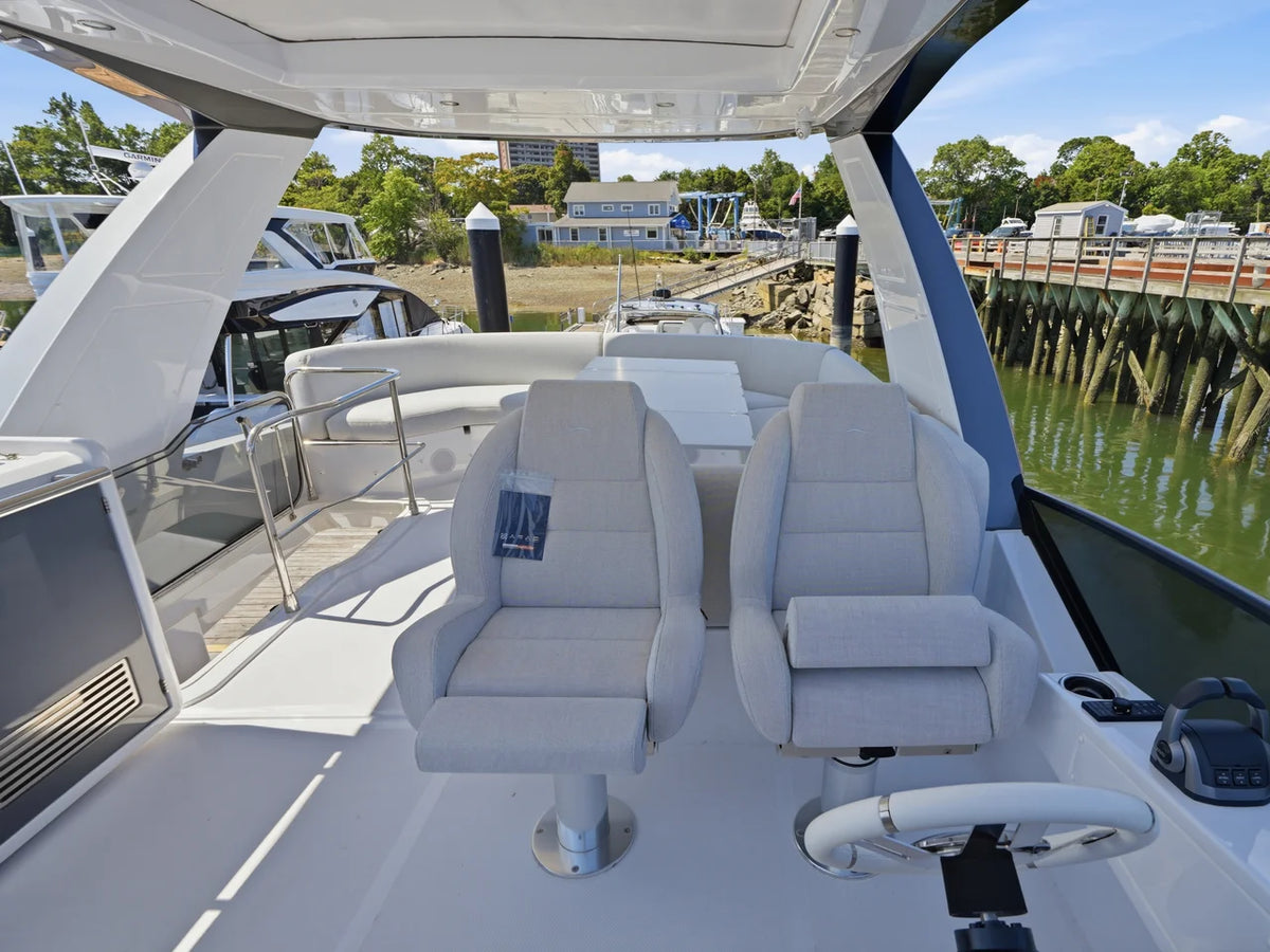 2027 Azimut Fly 53 53.0 feet, Westbrook, Connecticut #64