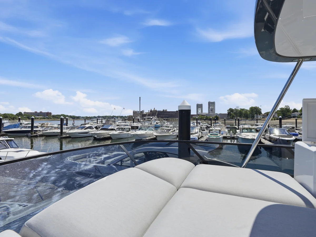 2027 Azimut Fly 53 53.0 feet, Westbrook, Connecticut #67