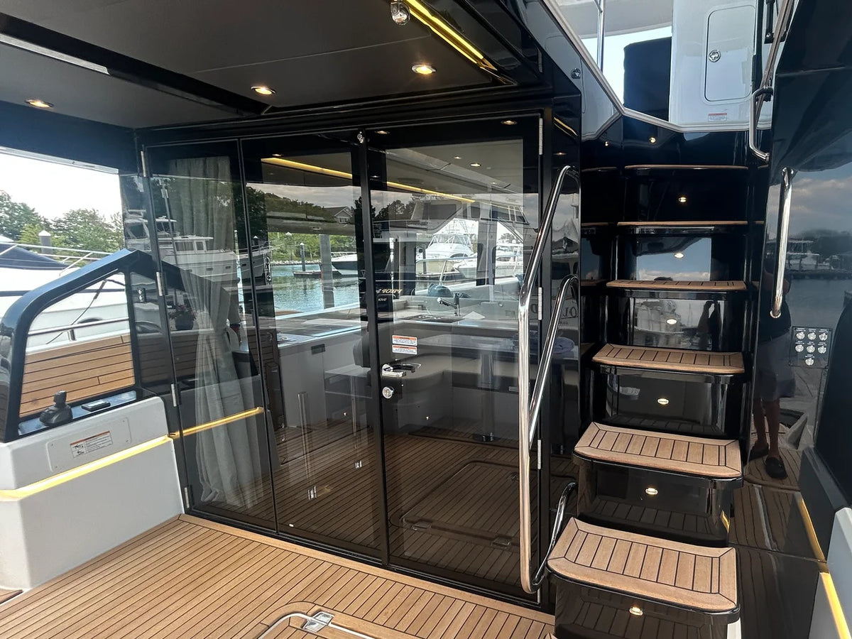 2026 Cruisers Yachts 57 FLY 57.0 feet, Grasonville, Maryland #14