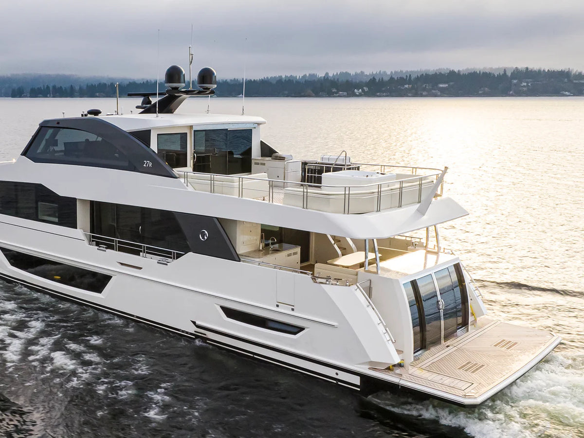 2027 Ocean Alexander 27R 93.0 feet, Hollywood, Florida #10