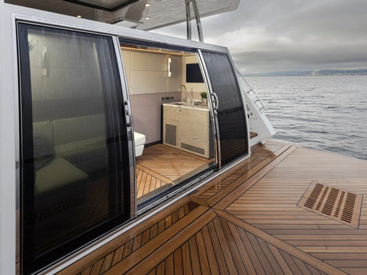 2027 Ocean Alexander 27R 93.0 feet, Hollywood, Florida #16