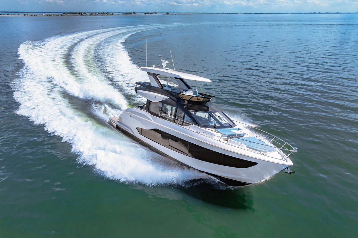 Cruisers Yachts