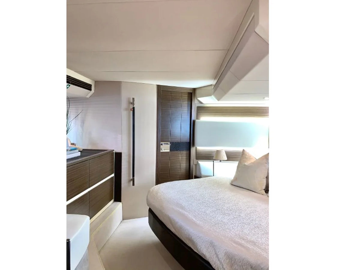 2016 Azimut FLY 60 60.0 feet, Washington, Connecticut #59