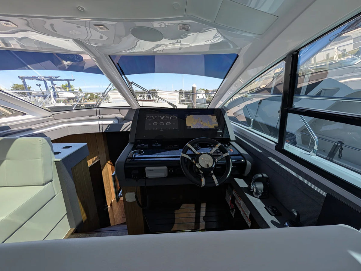 2022 Cruisers Yachts 54 Cantius 54.0 feet, Grasonville, Maryland #98