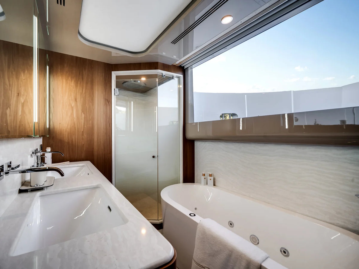 2026 Ocean Alexander 30R 98.0 feet, Hollywood, Florida #45