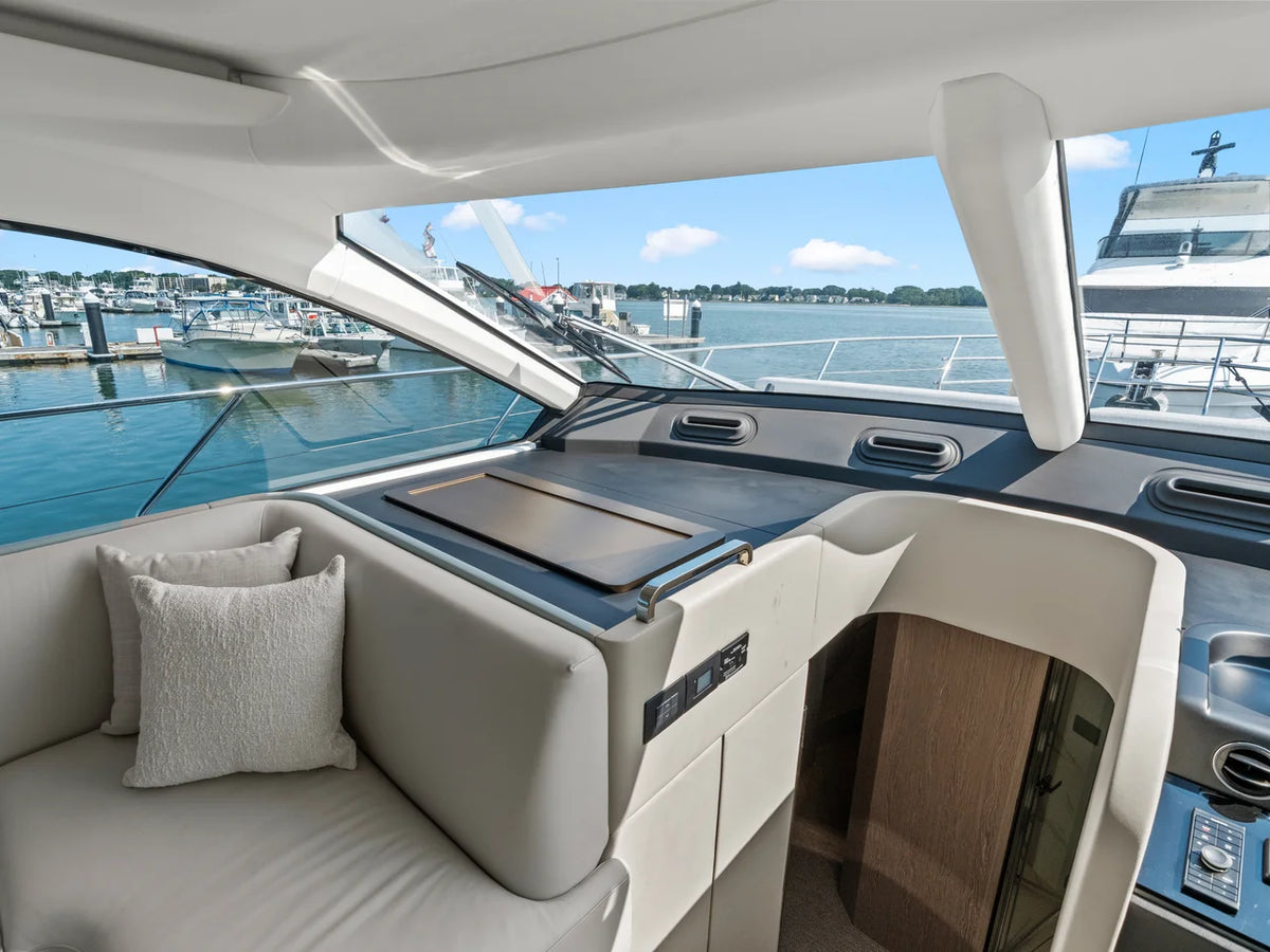 2027 Azimut Fly 53 53.0 feet, Westbrook, Connecticut #40