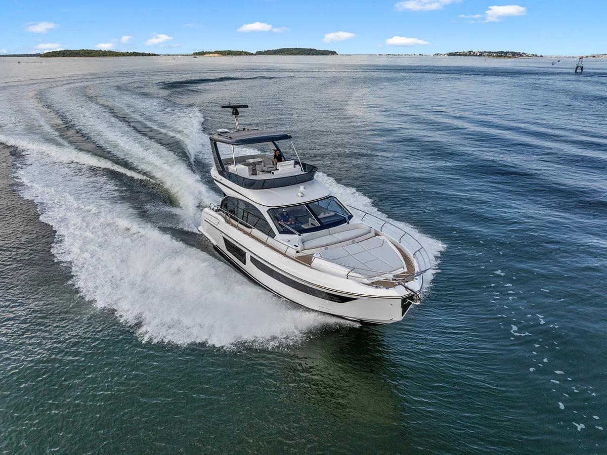 2027 Azimut Fly 53 53.0 feet, Westbrook, Connecticut #3