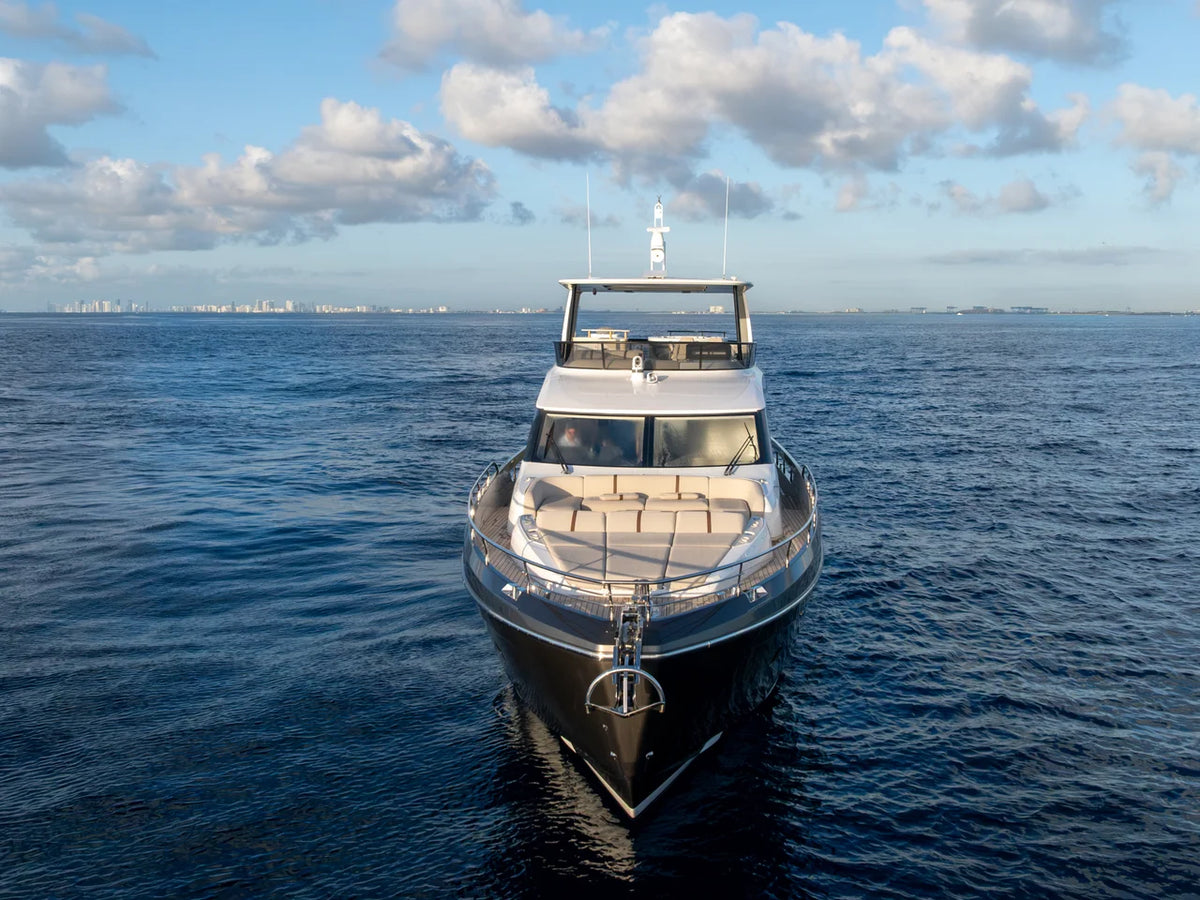 2027 Azimut Fly 82 82.0 feet, Hollywood, Florida #8
