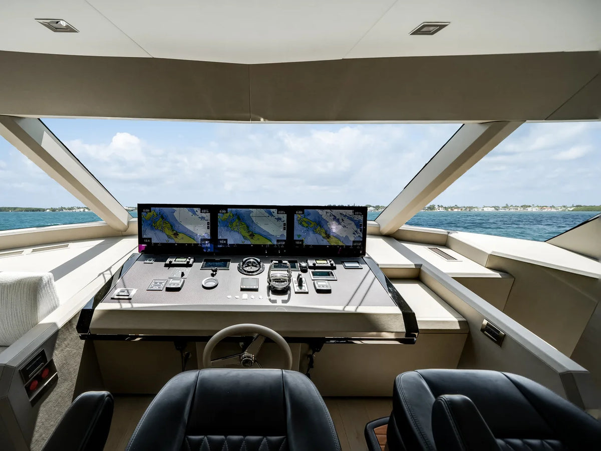 2023 Ocean Alexander 27R 88.0 feet, Ocean Reef, FL #89