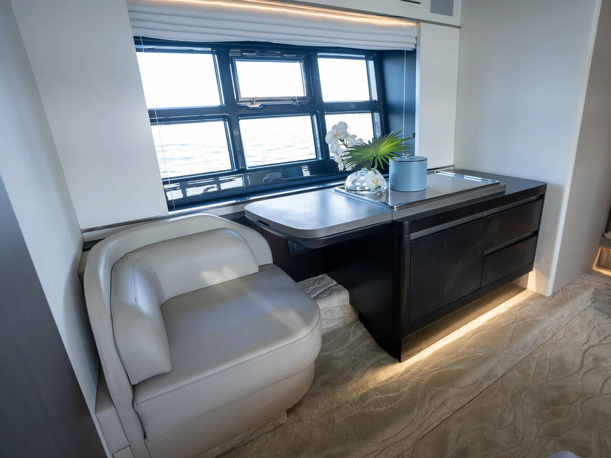 2022 Azimut S6 60.0 feet, Miami, FL #39