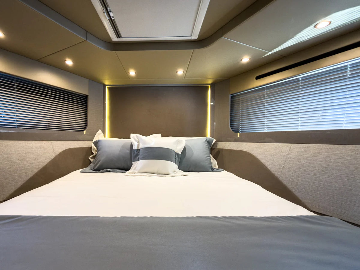 2026 Cruisers Yachts 50 FLY 50.0 feet, Fort Myers, Florida #40