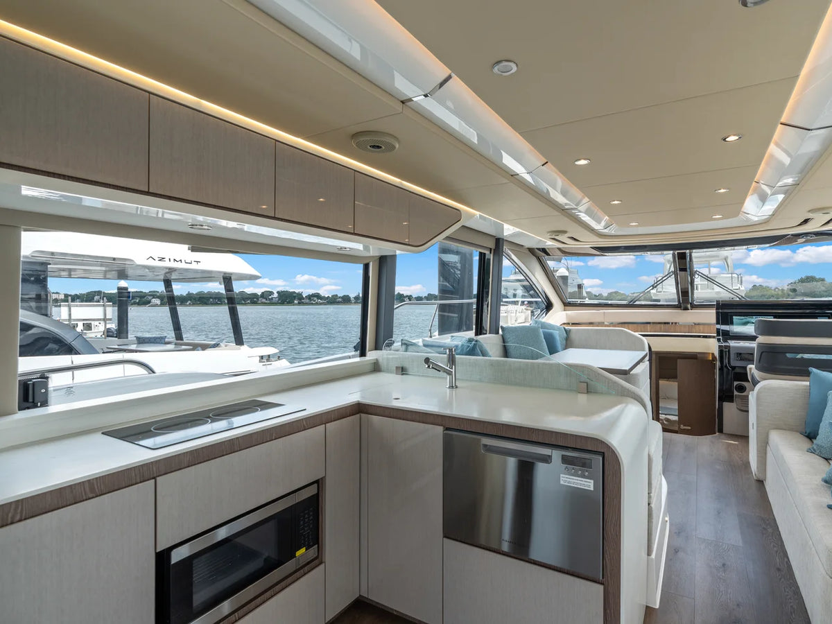 2026 Cruisers Yachts 57 FLY 57.0 feet, Quincy, MA #14