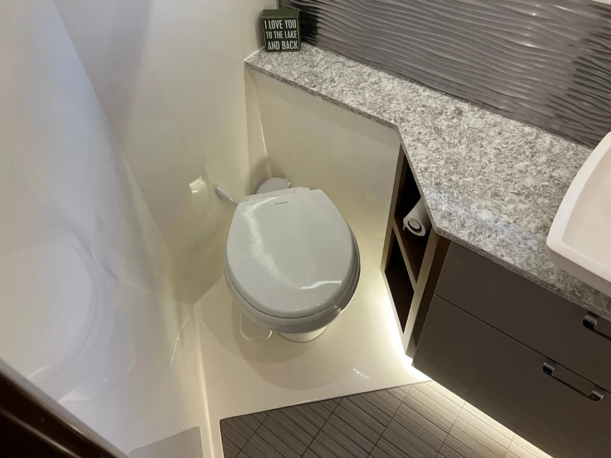 2018 Sea Ray FLY 520 52.0 feet, Lewisville, Texas #95
