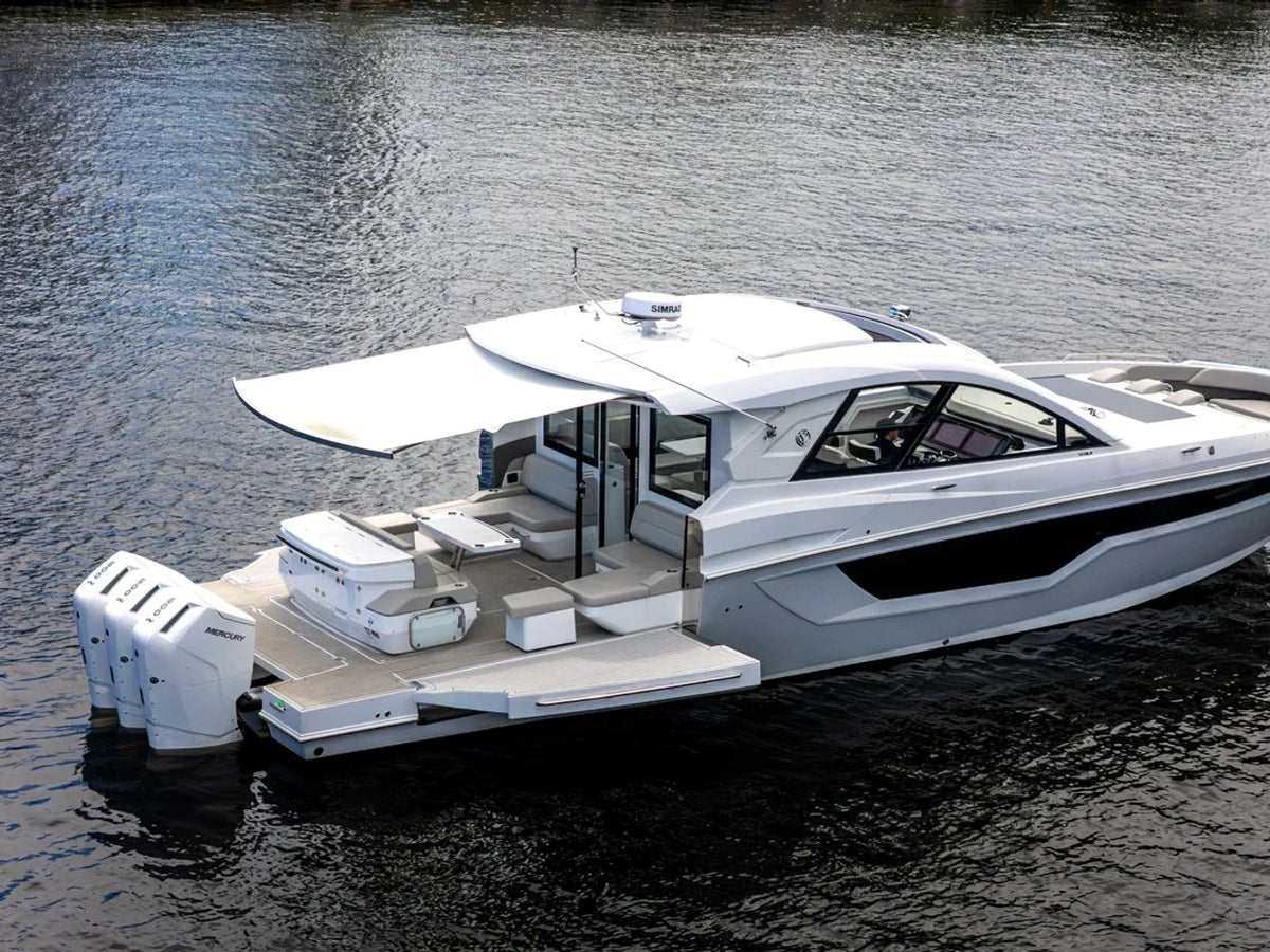 2026 Cruisers Yachts 50 GLS OB 50.0 feet, Pompano Beach, Florida #9