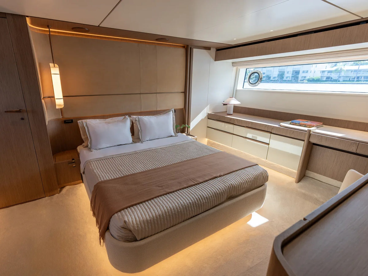 2027 Azimut Fly 82 82.0 feet, Hollywood, Florida #60