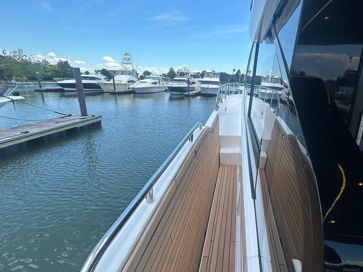 2026 Cruisers Yachts 57 FLY 57.0 feet, Grasonville, Maryland #16