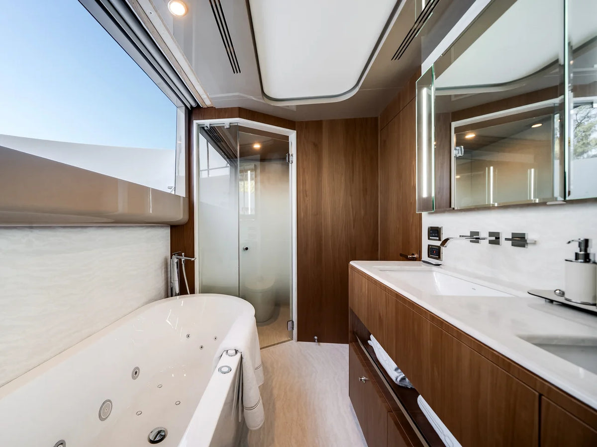 2026 Ocean Alexander 30R 98.0 feet, Hollywood, Florida #50