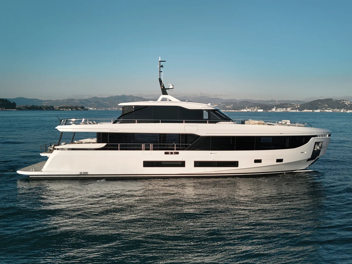 2026 Azimut Grande 30M 94.0 feet, Inuvik, Northwest Territories #11