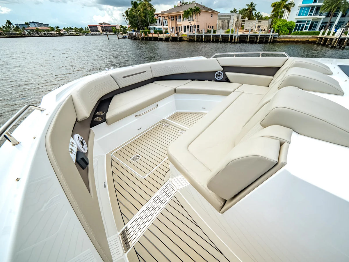 2026 Cruisers Yachts 50 GLS OB 50.0 feet, Pompano Beach, Florida #39