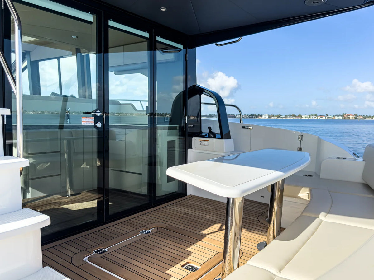 2026 Cruisers Yachts 50 FLY 50.0 feet, Fort Myers, Florida #15
