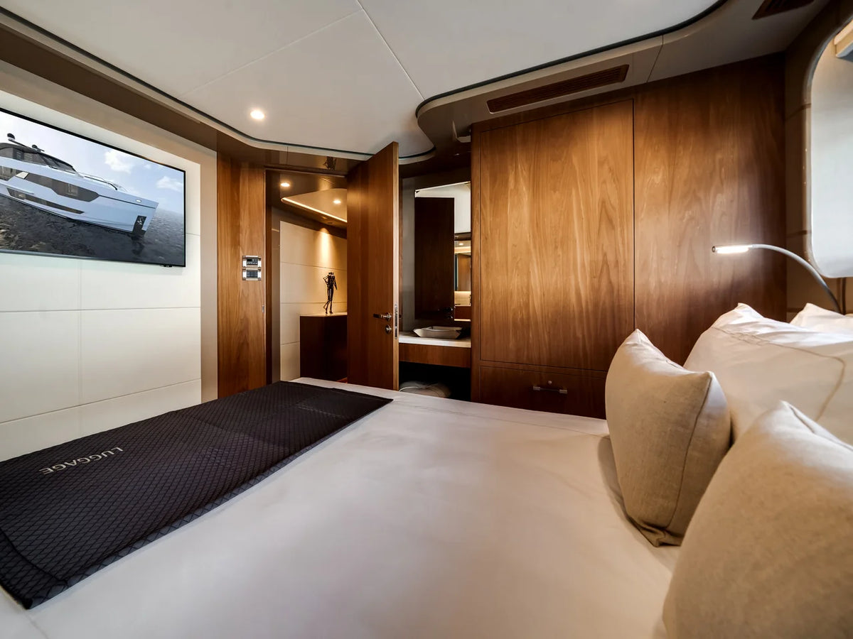 2026 Ocean Alexander 30R 98.0 feet, Hollywood, Florida #61