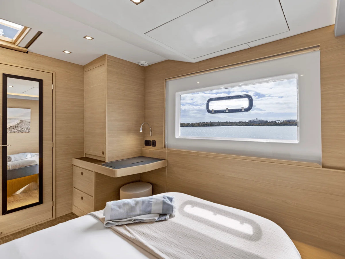 2027 Aquila 50 52.0 feet, Jupiter, Florida #89
