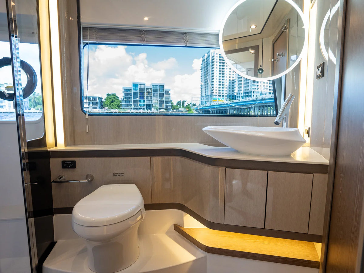 2026 Cruisers Yachts 57 FLY 57.0 feet, Miami, FL #43