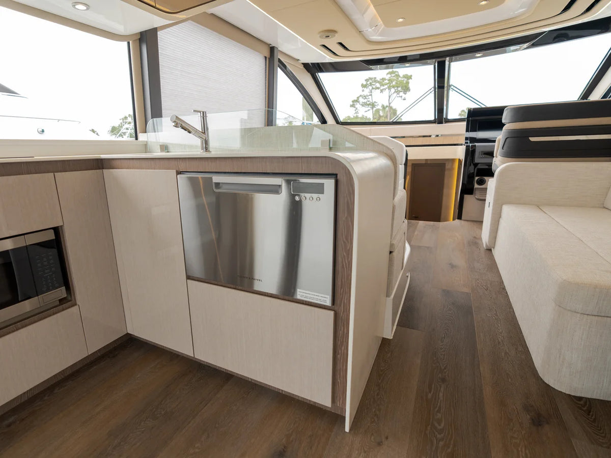 2026 Cruisers Yachts 57 FLY 57.0 feet, Panama City Beach, Florida #49
