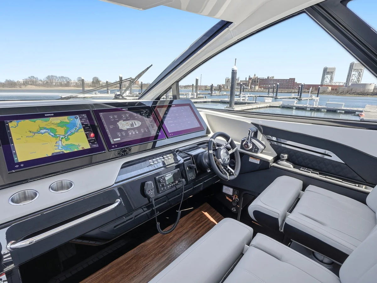 2026 Cruisers Yachts 50 GLS OB 50.0 feet, Quincy, MA #26
