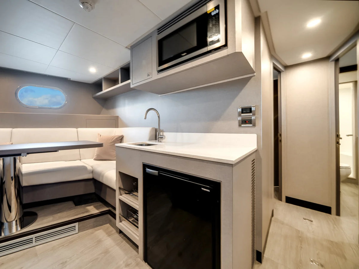 2026 Ocean Alexander 35R 115.0 feet, Inuvik, Northwest Territories #36
