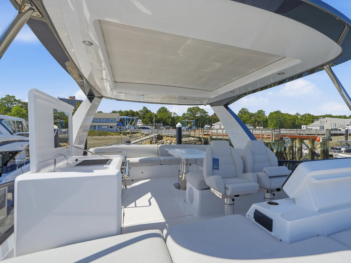 2027 Azimut Fly 53 53.0 feet, Westbrook, Connecticut #65