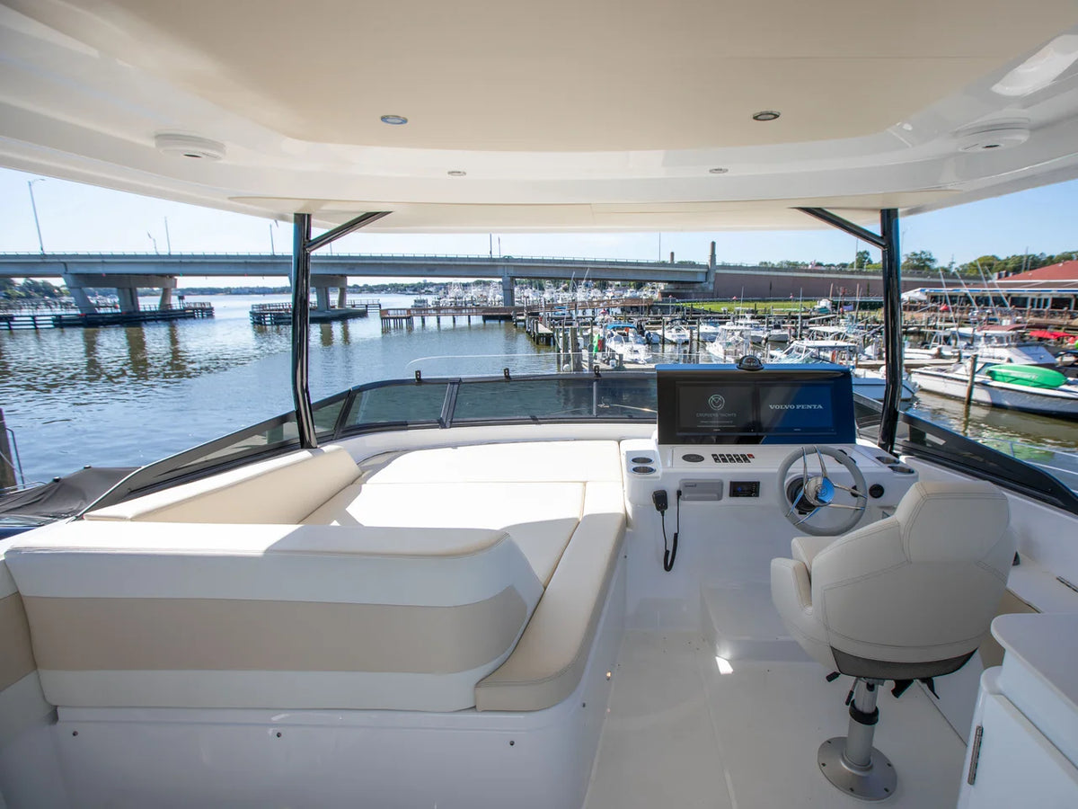 2027 Cruisers Yachts 50 FLY 50.0 feet, Tarpon Springs, Florida #4