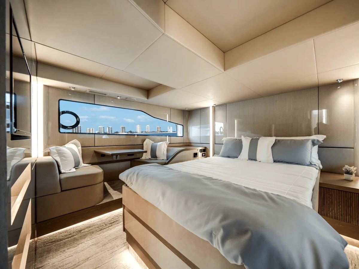 2026 Cruisers Yachts 57 FLY 57.0 feet, Pompano Beach, Florida #37
