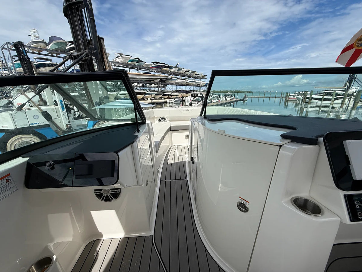 2025 Sea Ray SDX 270 Outboard 300.0 feet, Sarasota, Florida #23