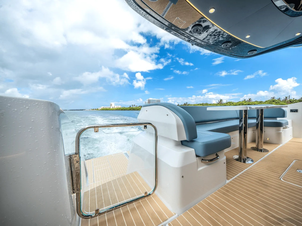 2026 Cruisers Yachts 57 FLY 57.0 feet, Pompano Beach, Florida #18
