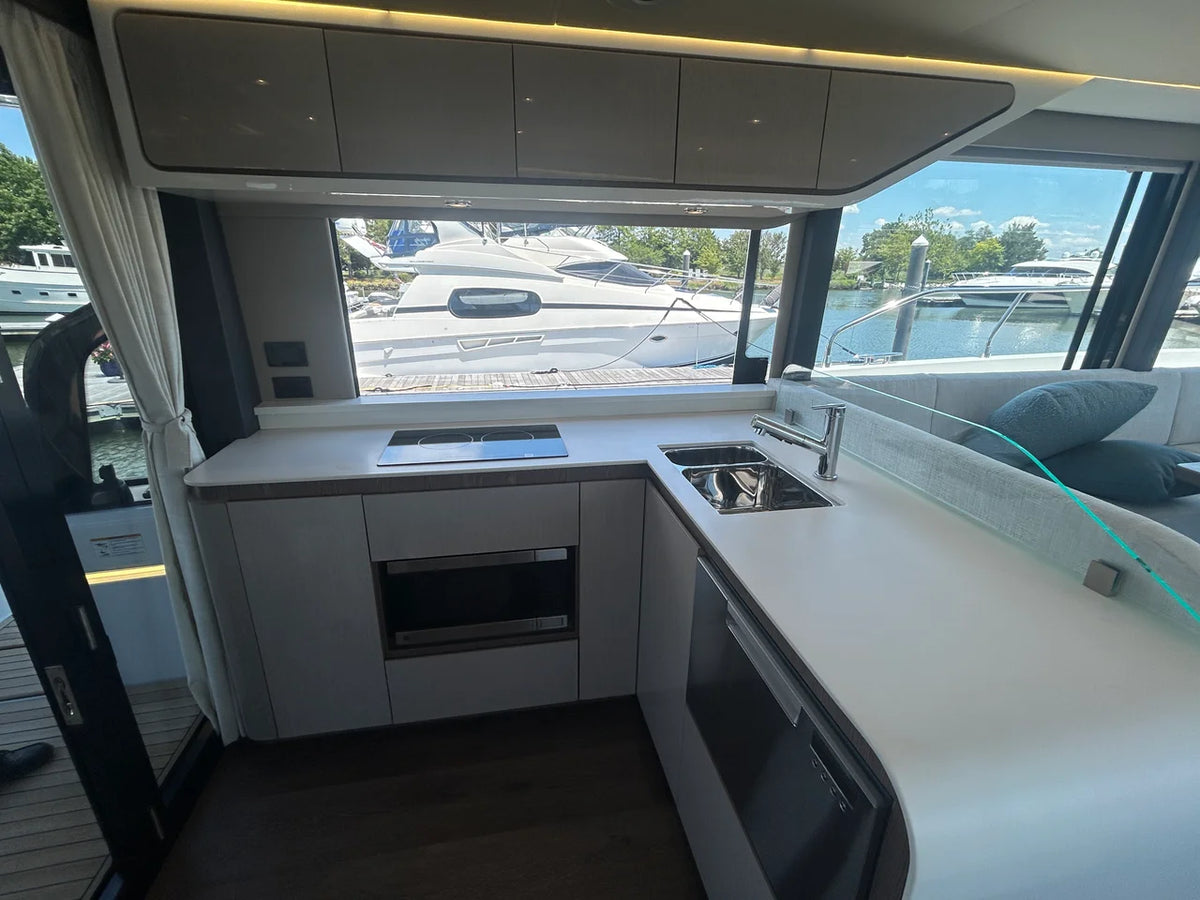 2026 Cruisers Yachts 57 FLY 57.0 feet, Grasonville, Maryland #25